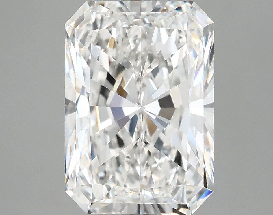 3.98 ct. radiant Lab Grown Diamond front image