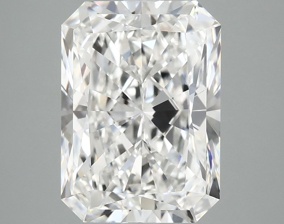 4.19 ct. radiant Lab Grown Diamond front image