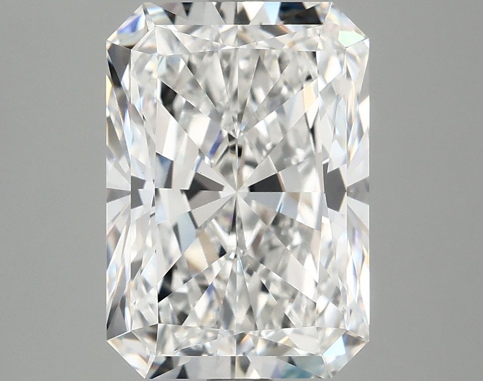4.29 ct. radiant Lab Grown Diamond front image