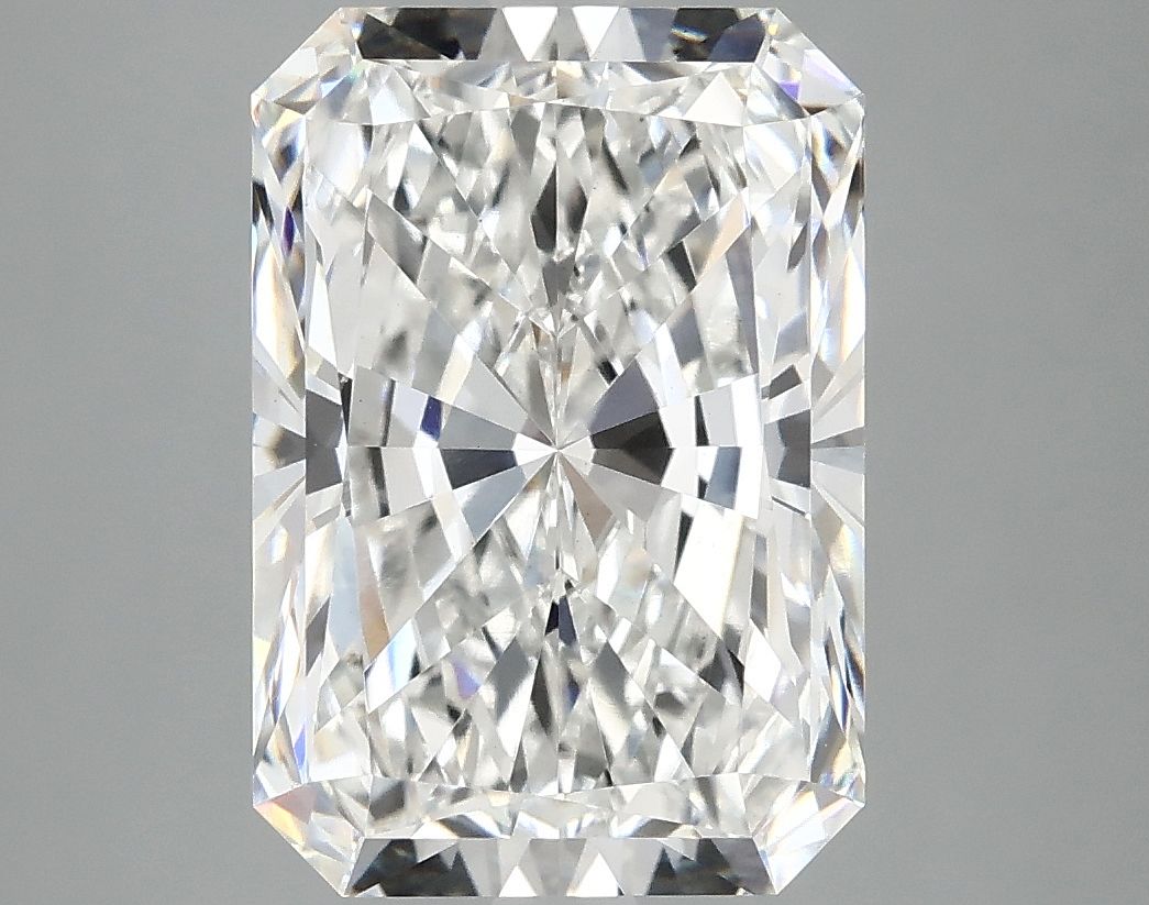 4.87 ct. radiant Lab Grown Diamond front image