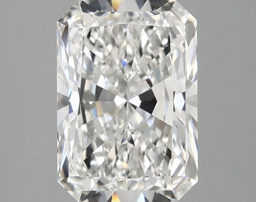 3.04 ct. radiant Lab Grown Diamond front image