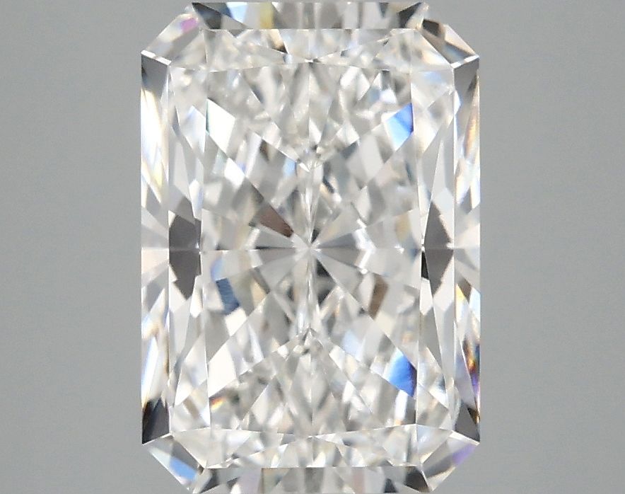 3.09 ct. radiant Lab Grown Diamond front image