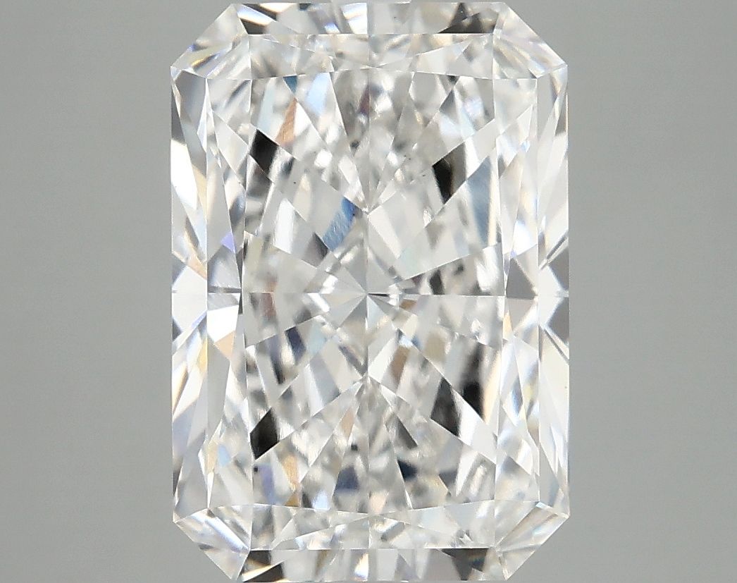 4.93 ct. radiant Lab Grown Diamond front image