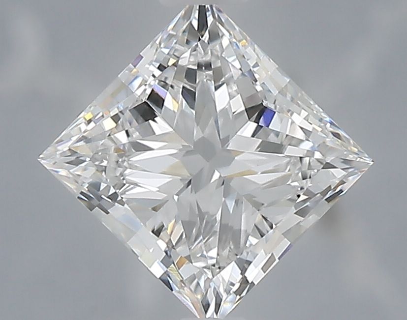1.07 ct lab-grown Princess Diamond