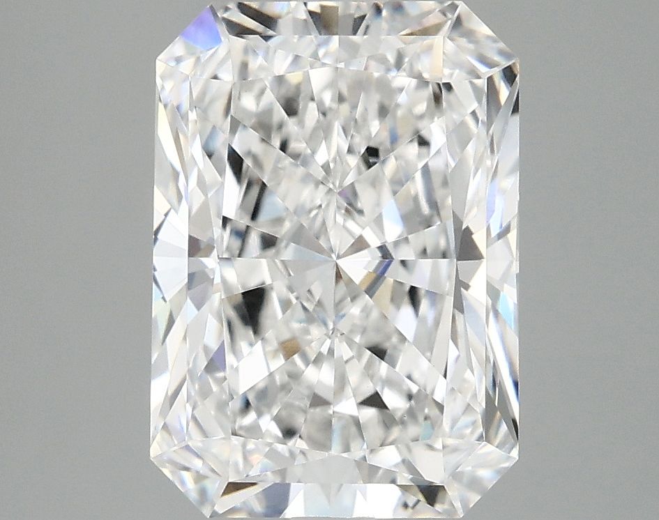 3.97 ct. radiant Lab Grown Diamond front image