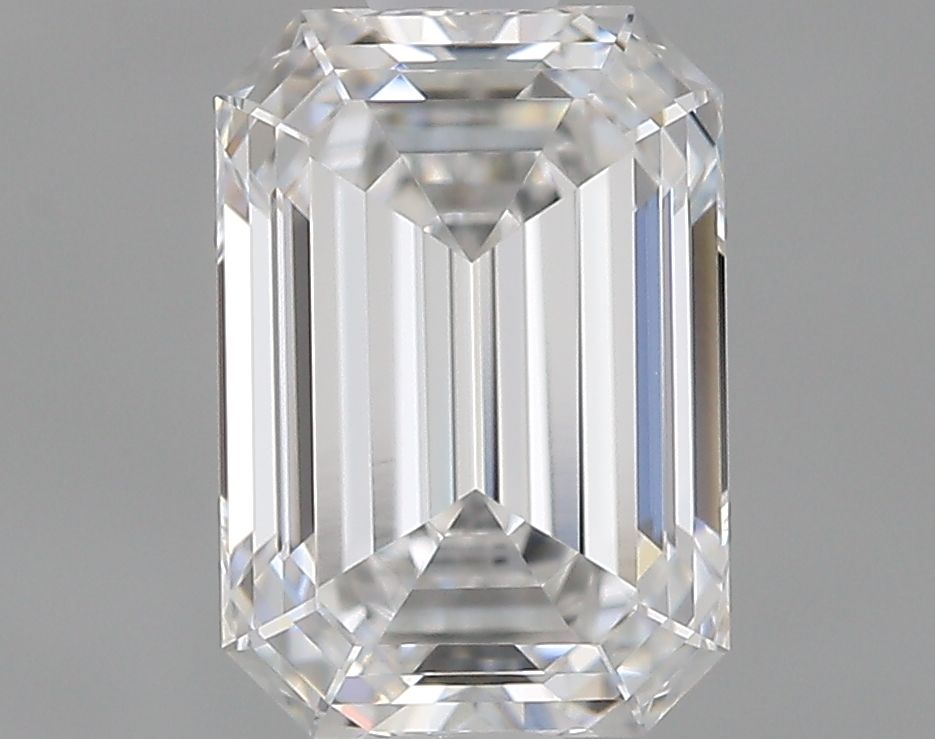 1.06 ct. emerald Lab Grown Diamond front image