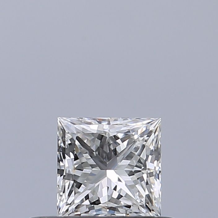 0.32 Carati F VVS1 Princess Diamante