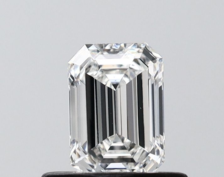 0.52 ct. emerald Lab Grown Diamond front image