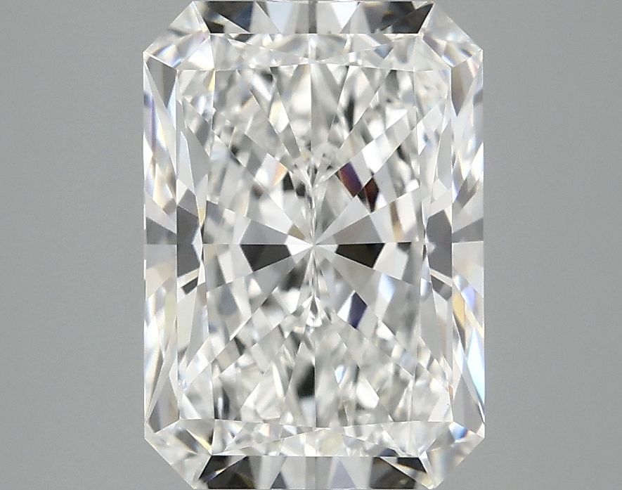 3.09 ct. radiant Lab Grown Diamond front image