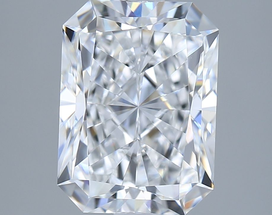 2.57 ct. radiant Lab Grown Diamond front image