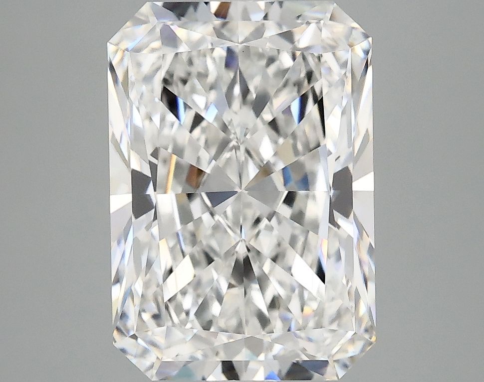 3.86 ct. radiant Lab Grown Diamond front image