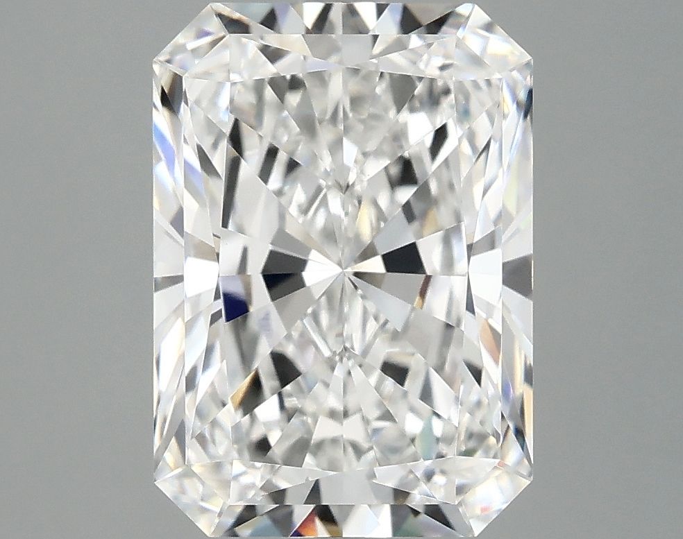 4.19 ct. radiant Lab Grown Diamond front image
