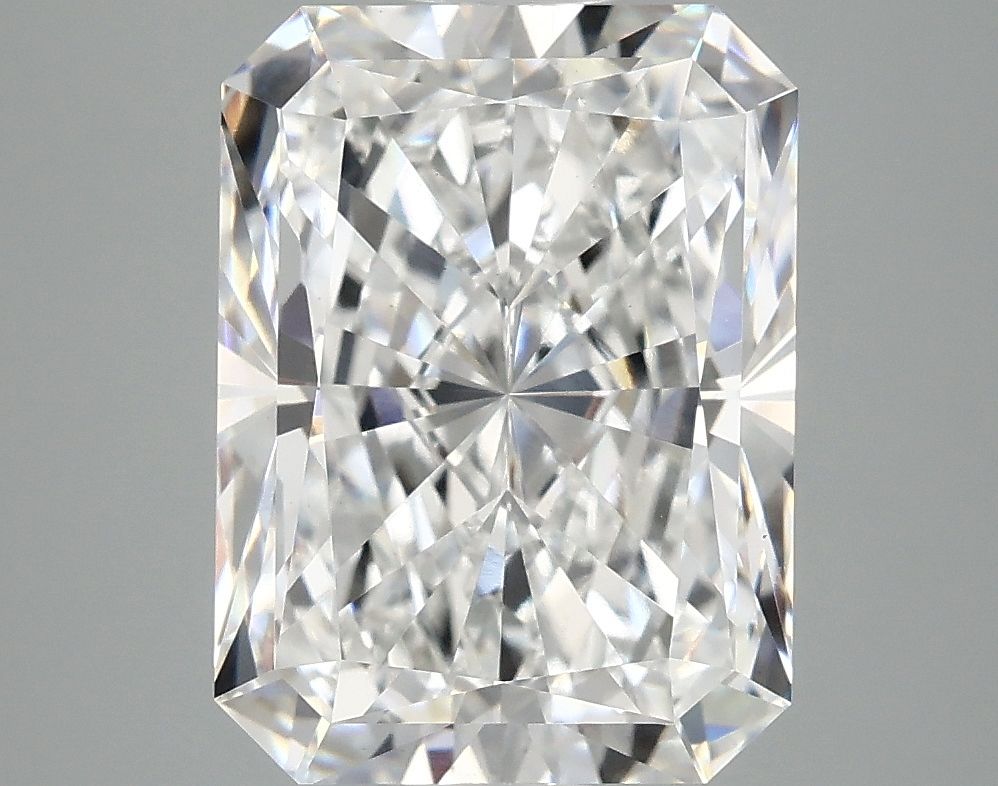 4.93 ct. radiant Lab Grown Diamond front image