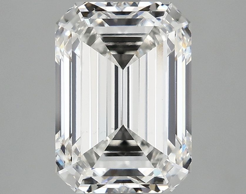 3.20 ct. emerald Lab Grown Diamond front image
