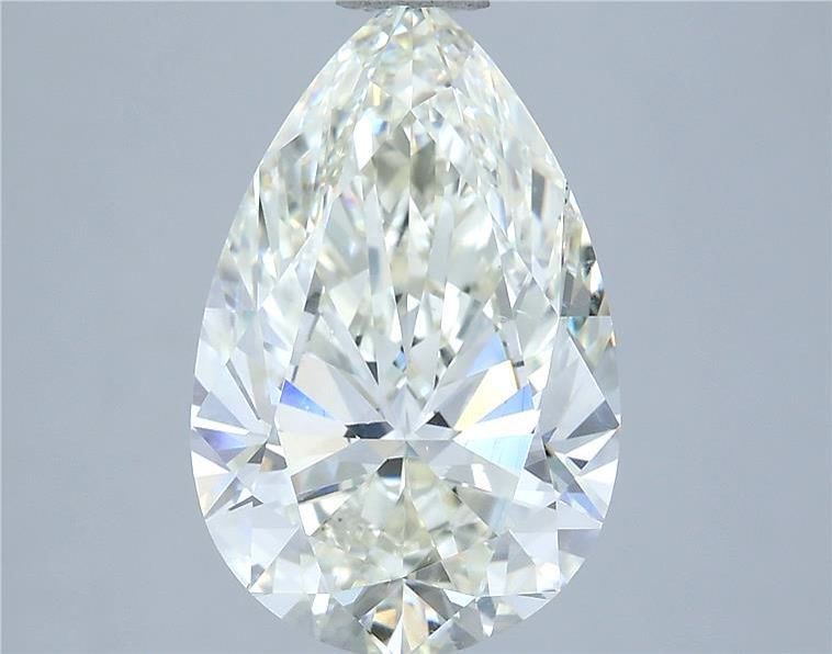 Pear Diamond