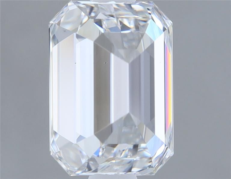 1.23 ct. emerald Lab Grown Diamond front image