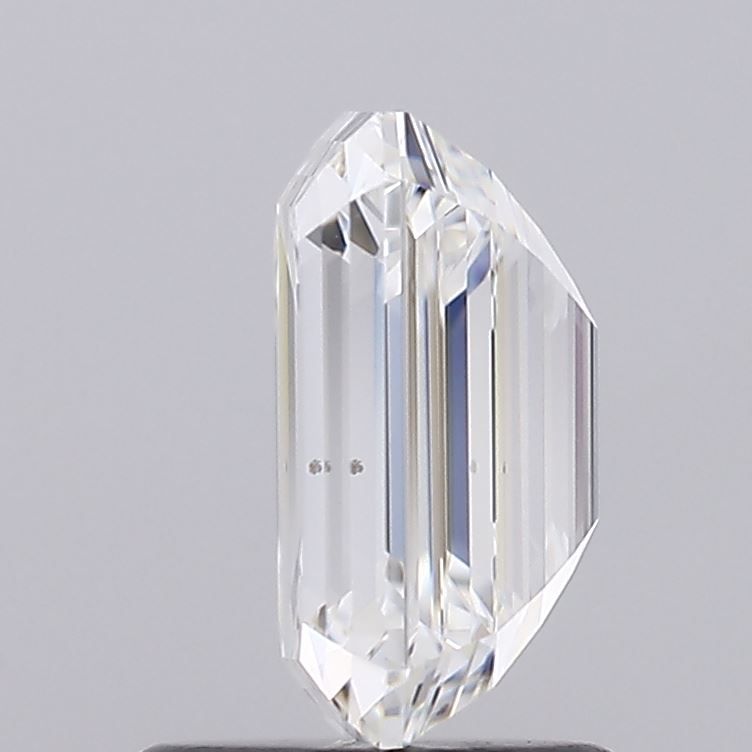 1.54 ct. emerald Lab Grown Diamond front image