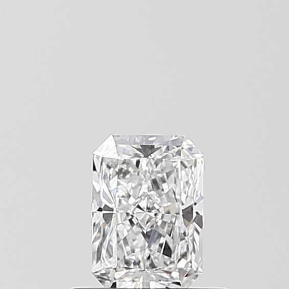 0.47 ct lab-grown Radiant Diamond