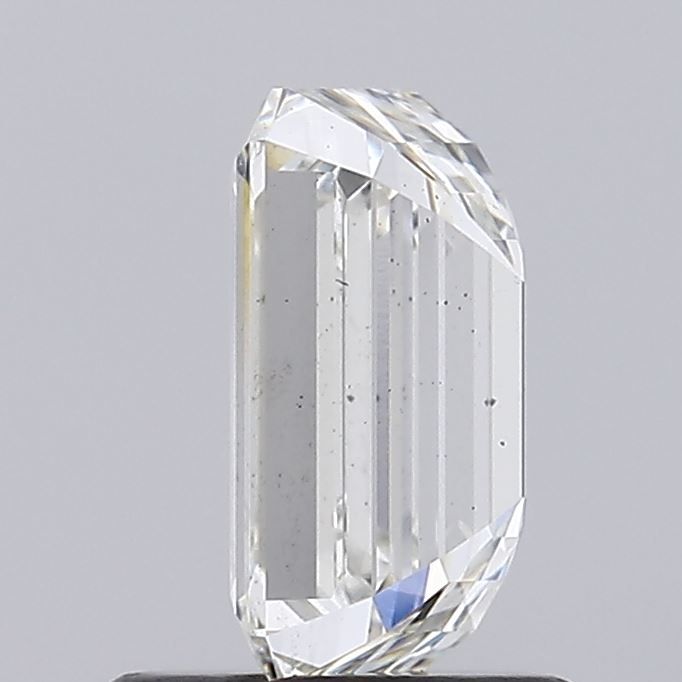 1.38 ct. emerald Lab Grown Diamond front image