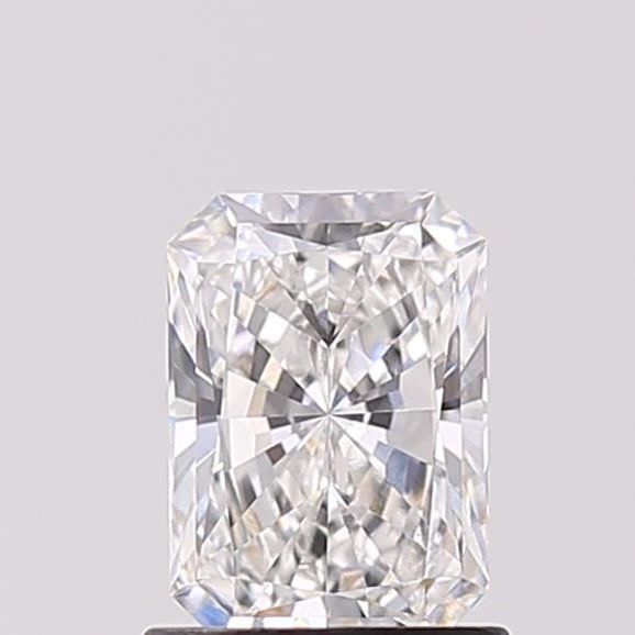 1.09 ct lab-grown Radiant Diamond