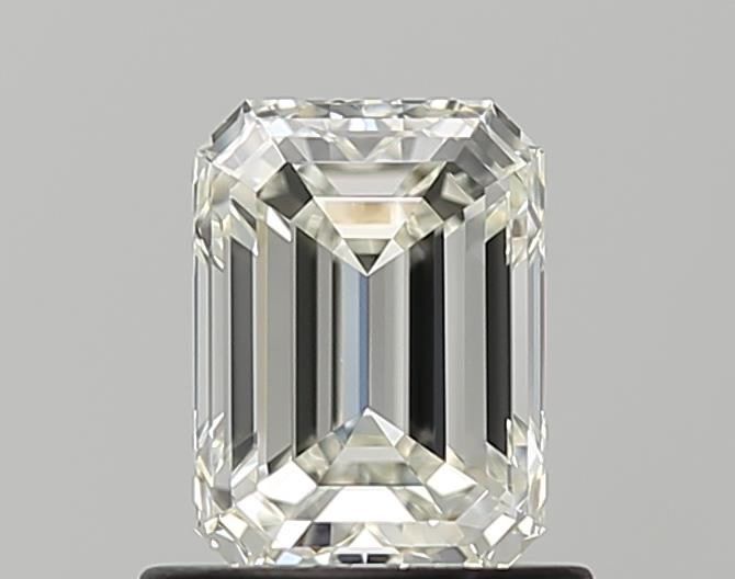0.9 Carat Emerald Diamond H VVS1