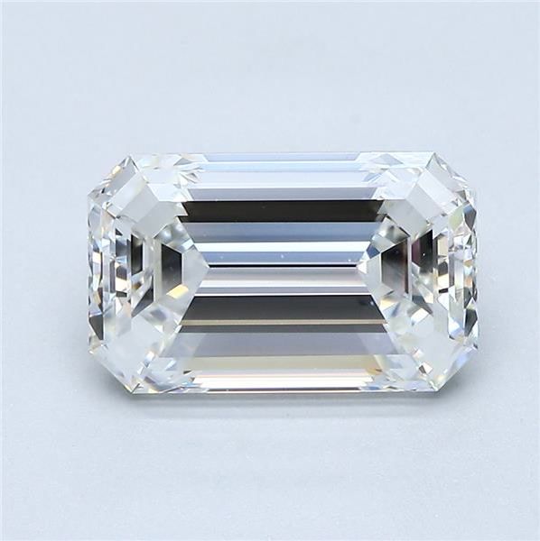 3.01 ct Emerald diamond