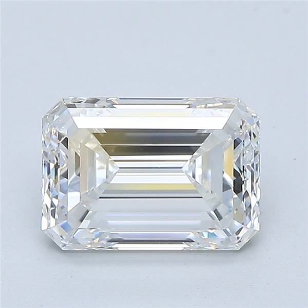 2.01 ct Emerald diamond