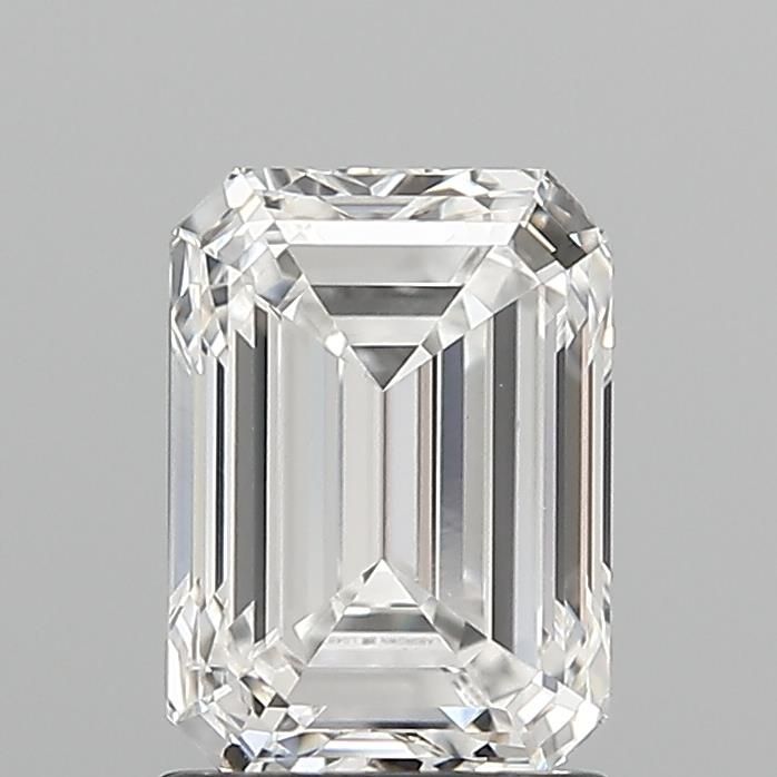 1.52 ct. emerald Lab Grown Diamond front image