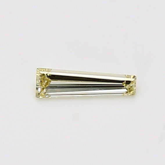 0.19 ct Tapered baguette Diamond