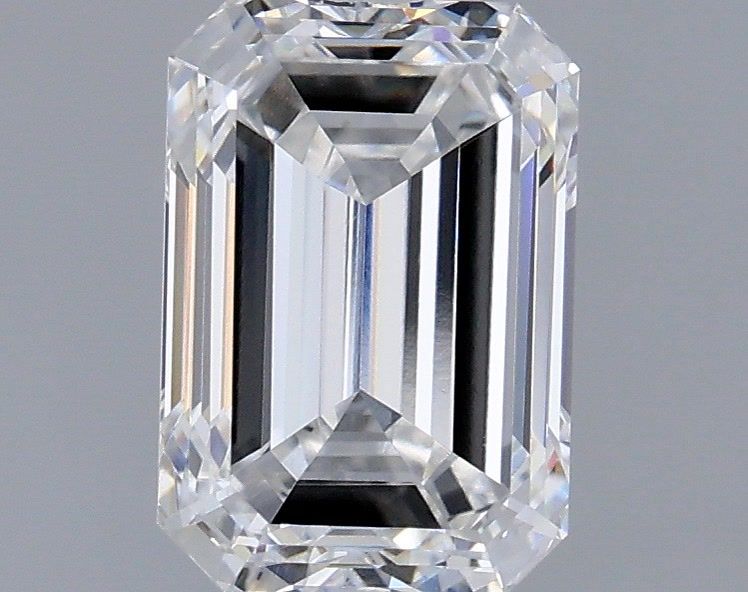 1.50 ct. emerald Lab Grown Diamond front image