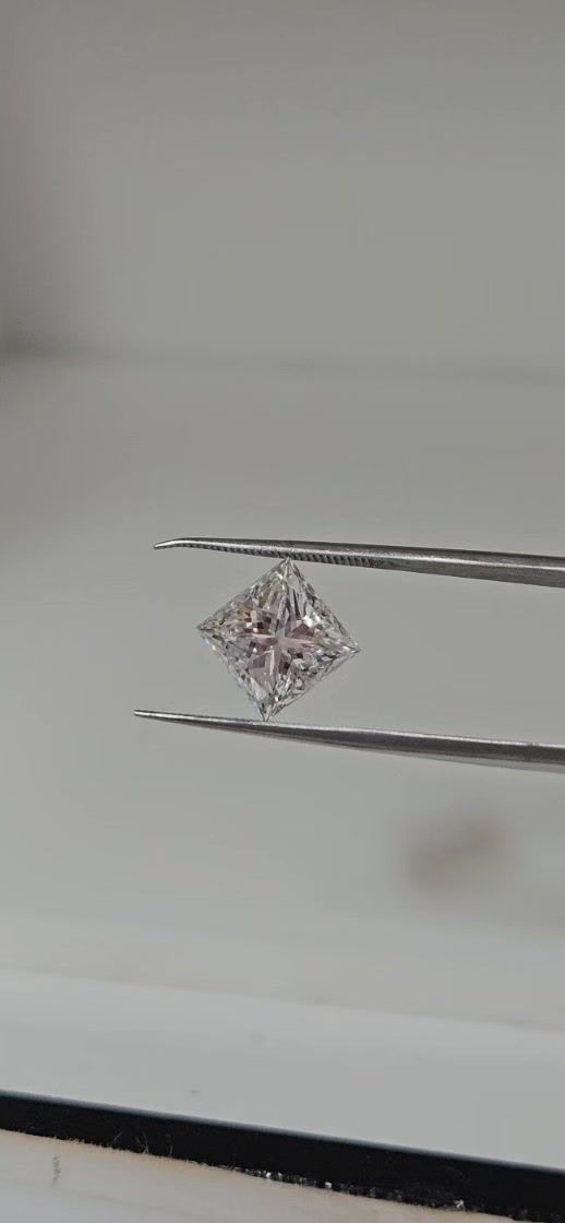 3.03 ct Princess diamond