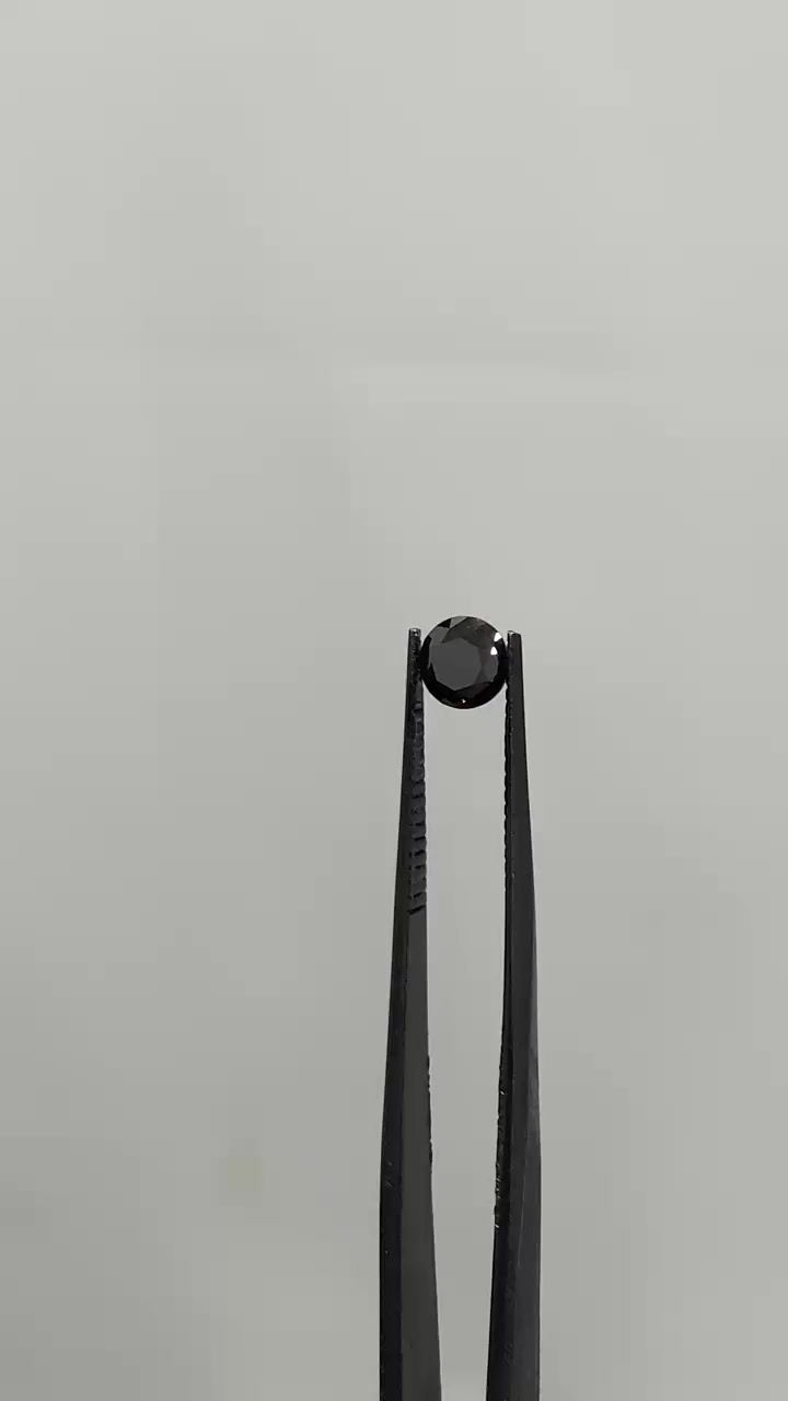 0.72 Carat Round Diamond Fancy Black VVS2