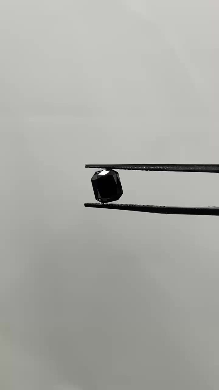 1.47 Carat Emerald Diamond Fancy Black VVS2