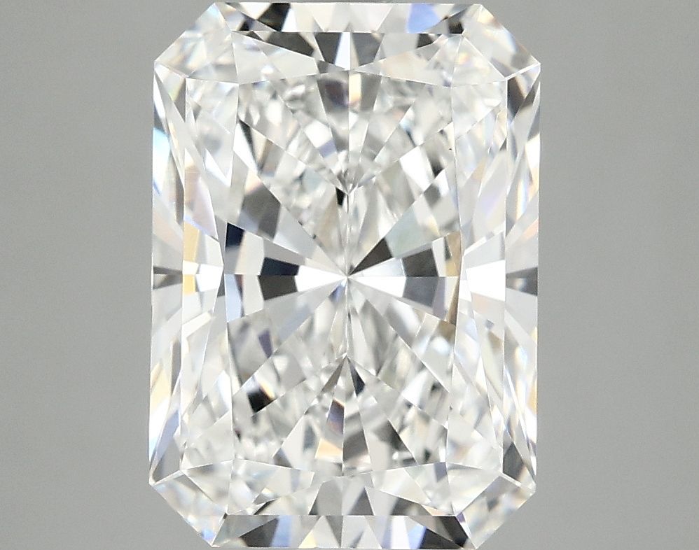 4.19 ct. radiant Lab Grown Diamond front image