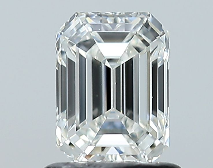0.90 ct Emerald diamond