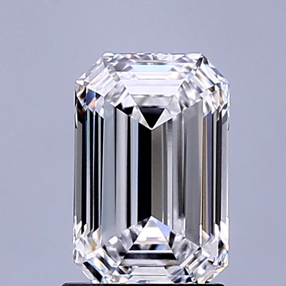 1.58 ct. emerald Lab Grown Diamond front image