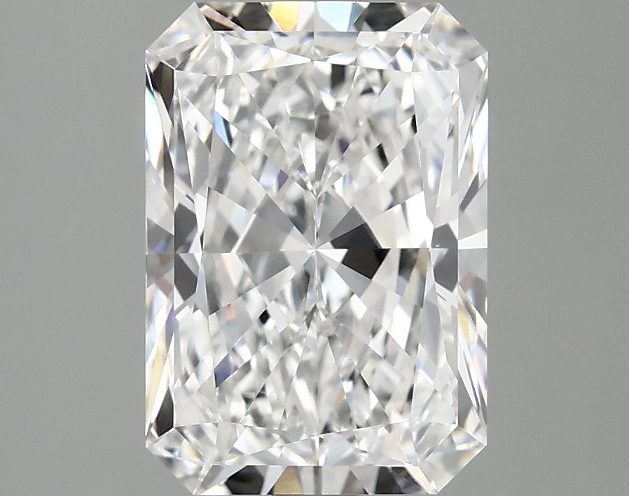 3.09 ct. radiant Lab Grown Diamond front image