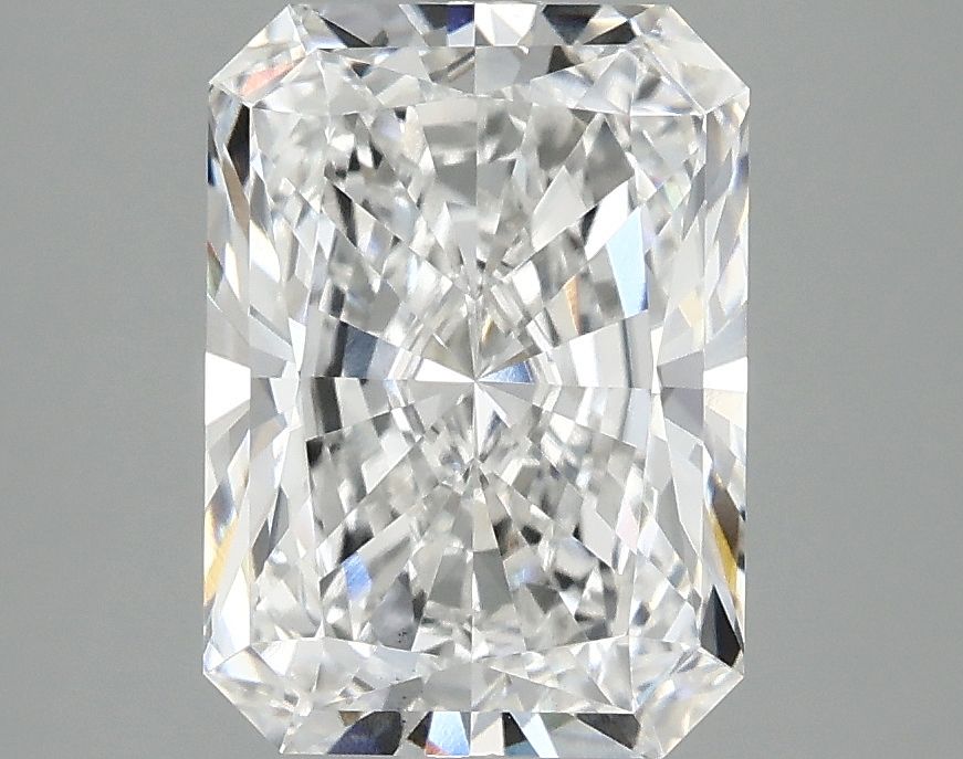 2.99 ct. radiant Lab Grown Diamond front image