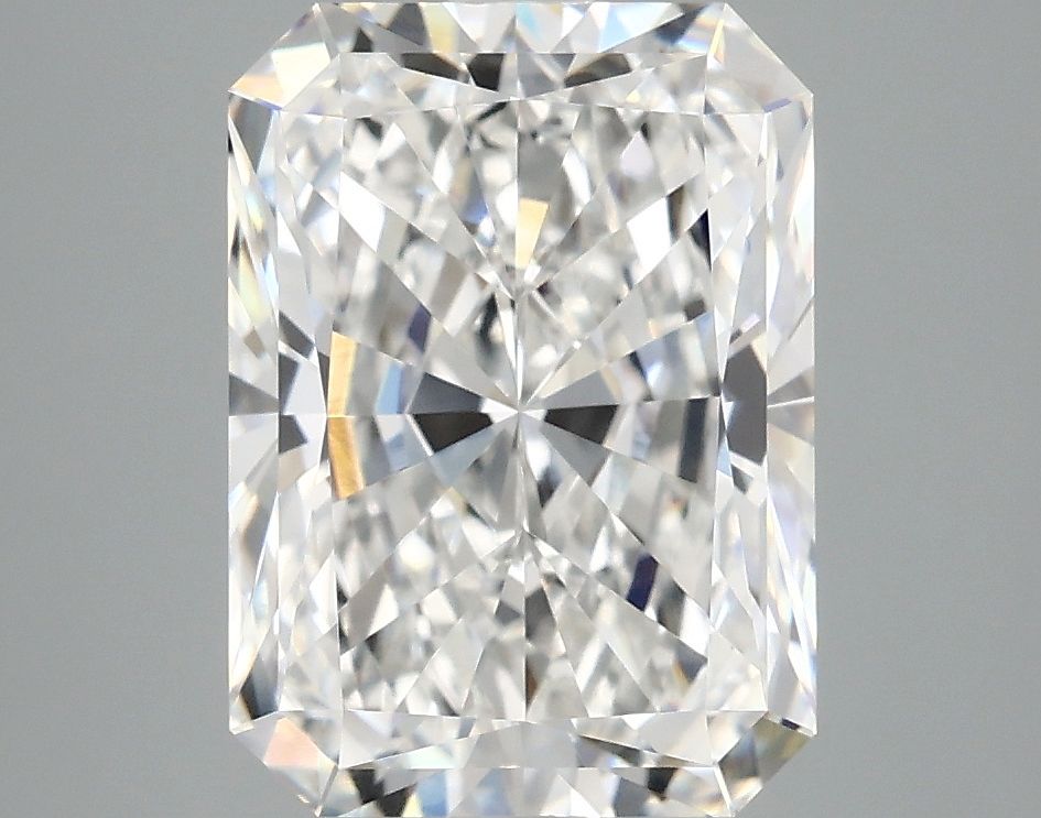 4.04 ct. radiant Lab Grown Diamond front image