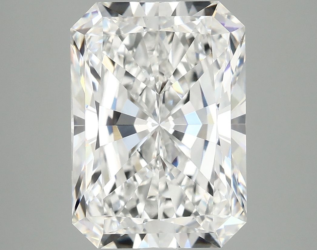5.08 ct. radiant Lab Grown Diamond front image