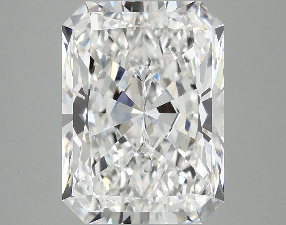 4.02 ct. radiant Lab Grown Diamond front image