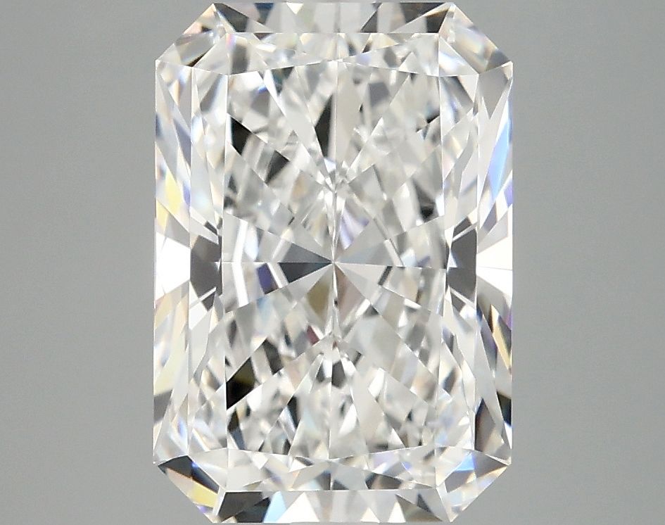3.87 ct. radiant Lab Grown Diamond front image