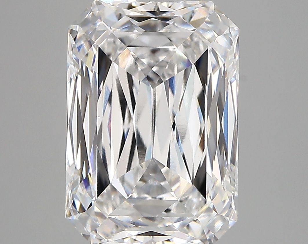5.50 ct. radiant Lab Grown Diamond front image