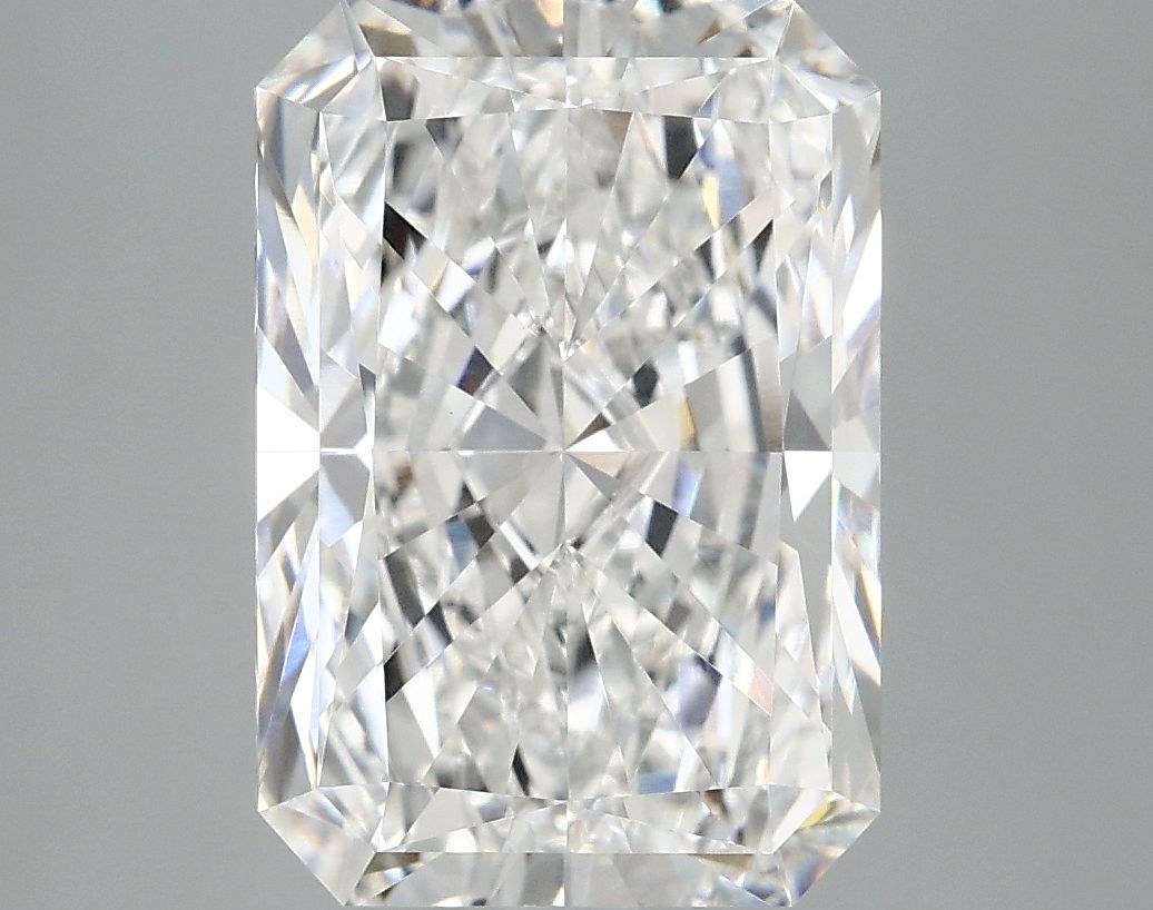 4.99 ct. radiant Lab Grown Diamond front image