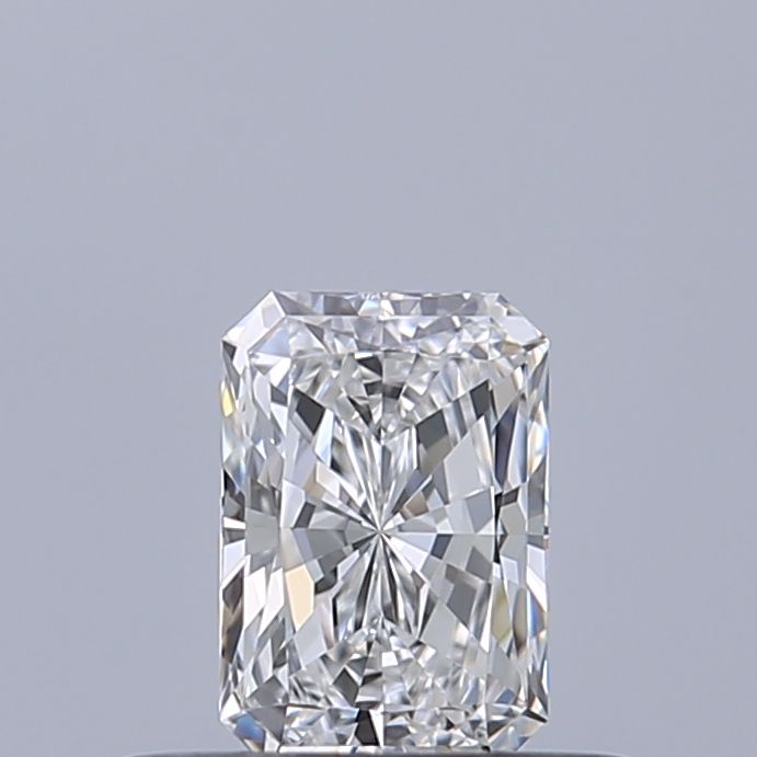 0.32 Carat Radiant Diamond D VVS1