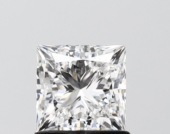 1.07 ct. princess Lab Grown Diamond front image