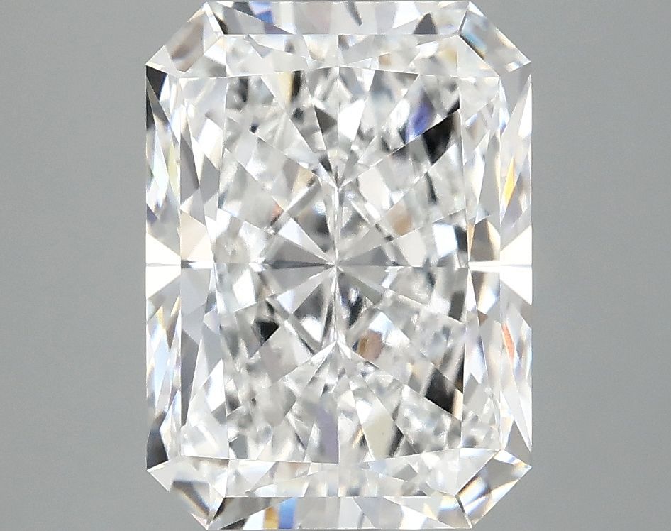 4.18 ct. radiant Lab Grown Diamond front image