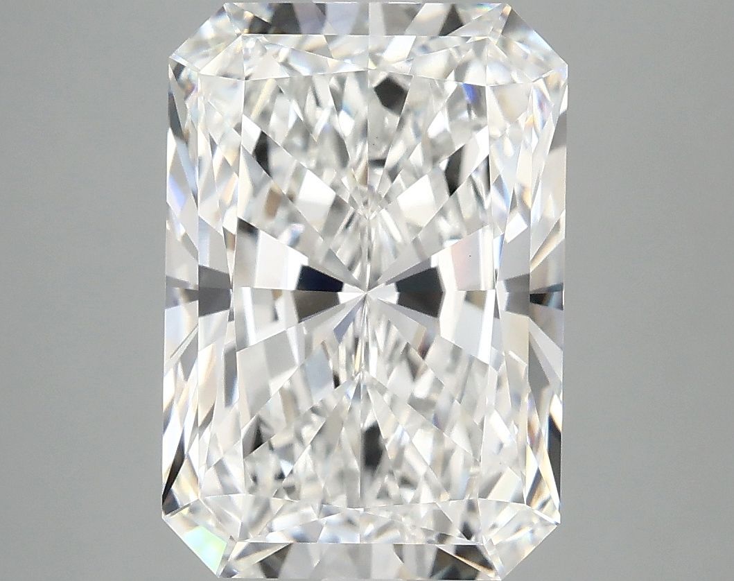 5.10 ct. radiant Lab Grown Diamond front image