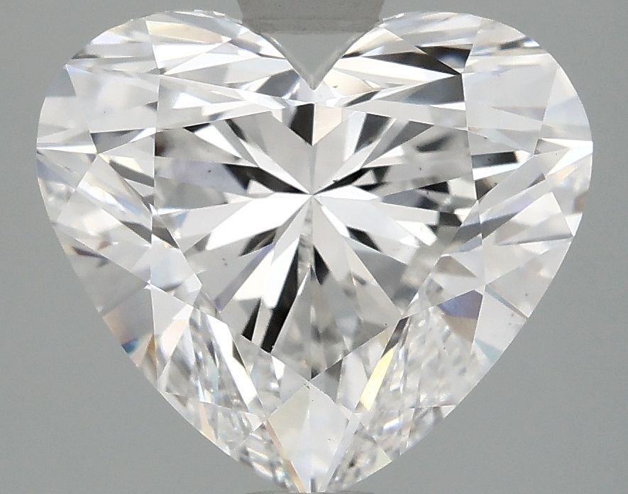 3.07 carat e VS2 EX Cut IGI heart diamond