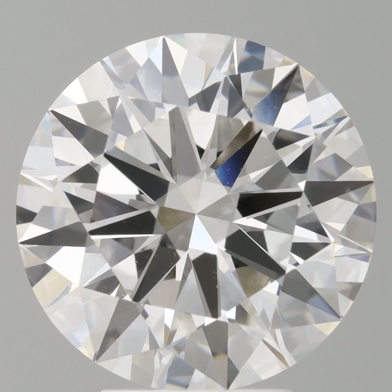 5.04 ct. round Lab Grown Diamond front image